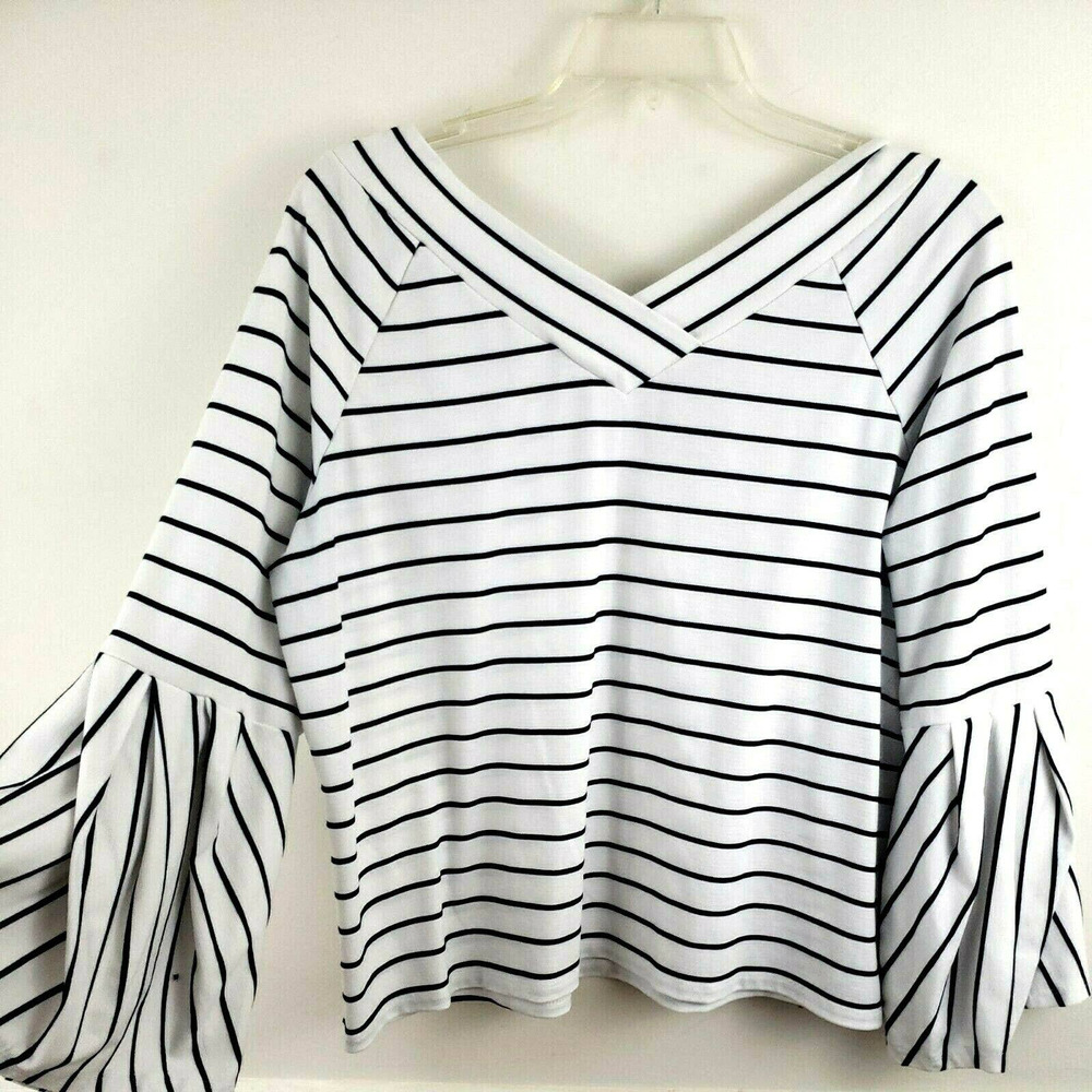 Gibson Latimer V Neck Knit Top Bell Sleeves